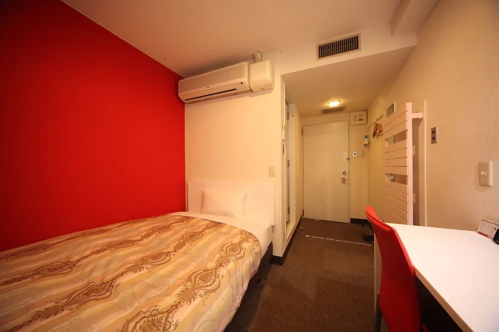 Frame Hotel Sapporo 2*,