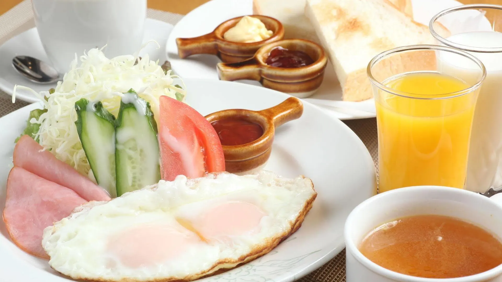 Frame Hotel Sapporo